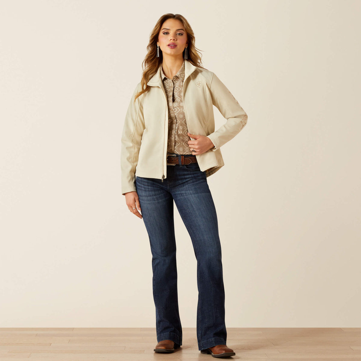 Ariat Ariat Logo Softshell Jacket On Sale