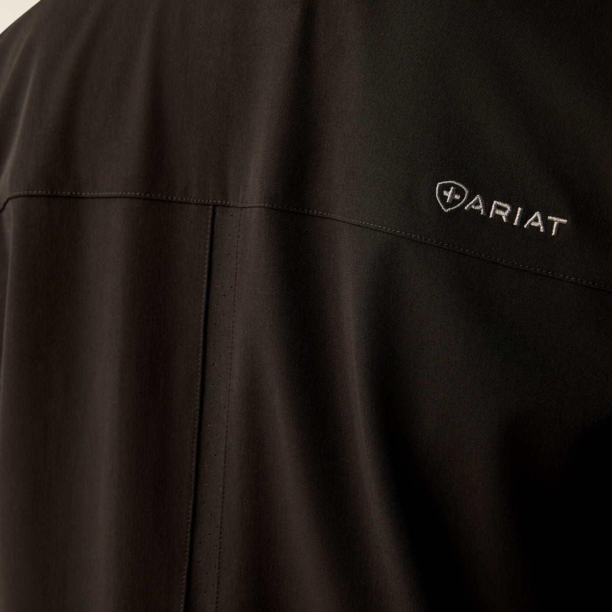 Ariat Clara 6 Pocket Scrub Top On Sale